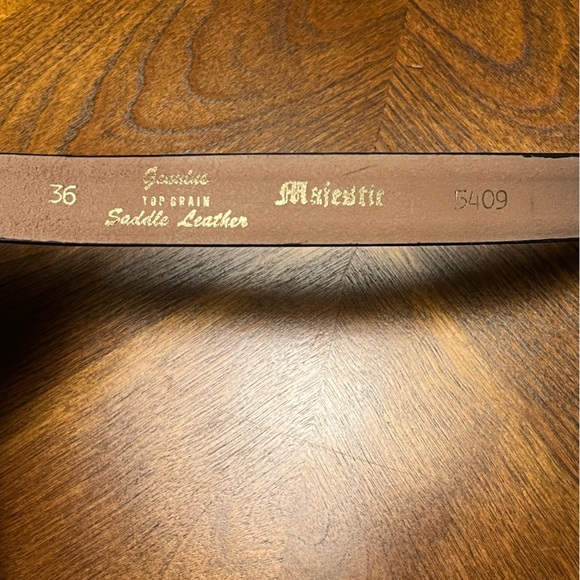 Genuine Top Grain Saddle Leather Belt - Picture 3 of 7